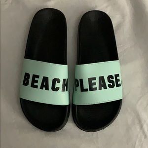 *Beach please* shoes by pink